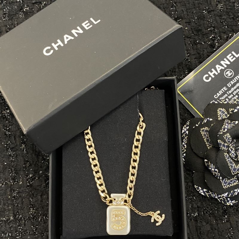 Chanel Necklaces